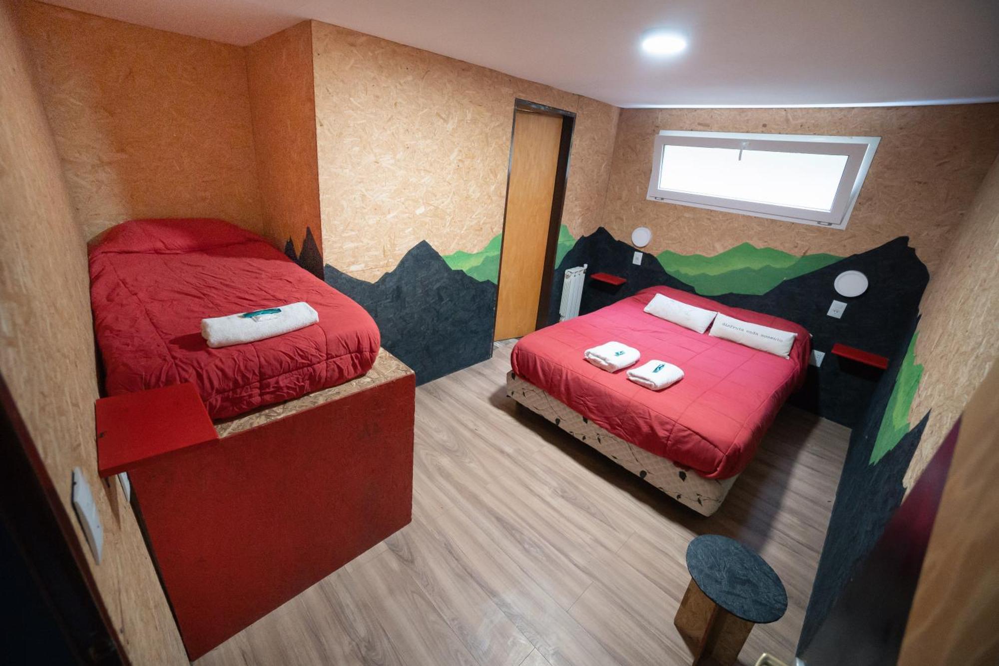 Moving Hostel Travel Bar San Carlos de Bariloche Exterior foto